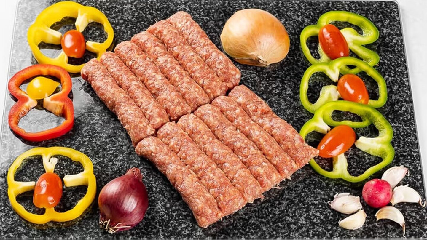 Čevapčiči iz ponudbe Mesnice Sirc
